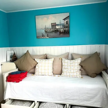 - Avec Terrasse Face A L'hippodrome Apartment *