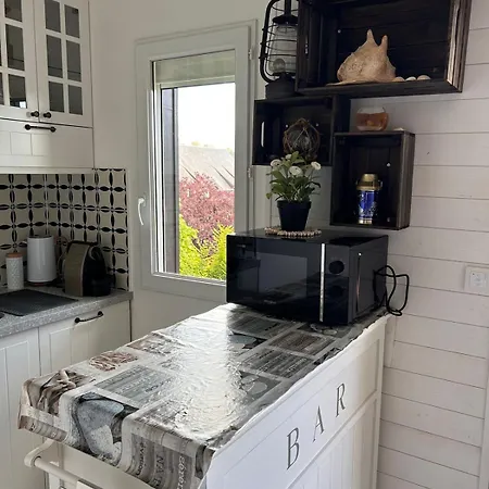 - Avec Terrasse Face A L'hippodrome *