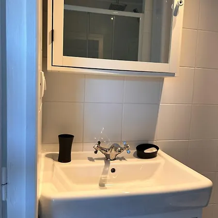 - Avec Terrasse Face A L'hippodrome *