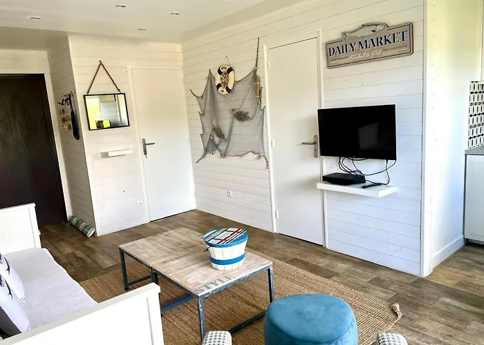 - Avec Terrasse Face A L'hippodrome Deauville